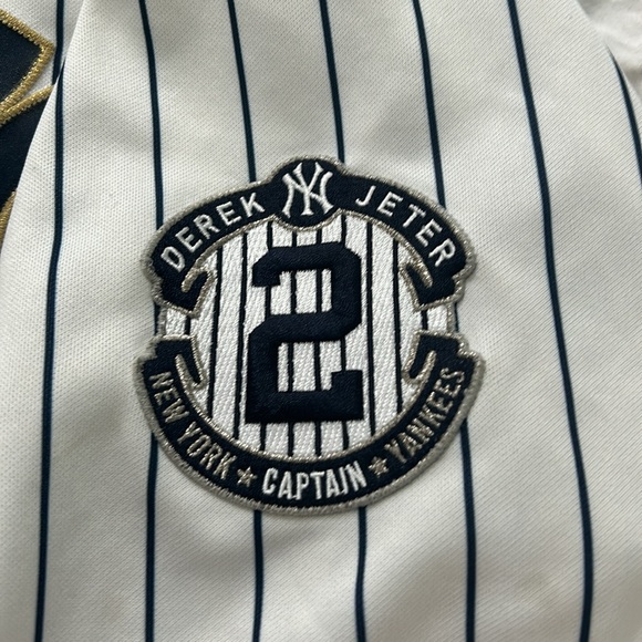 Jeter jersey yankee stadium bought - Picture 4 of 4